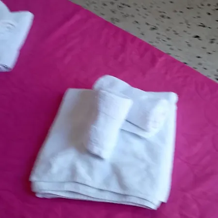 Serradifalco Cozy House Di Enza E Luigi Apartamento Palermo